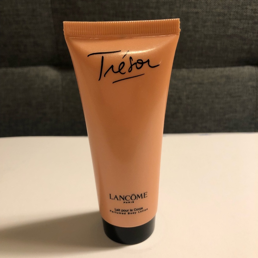 NEW Lancôme body lotion